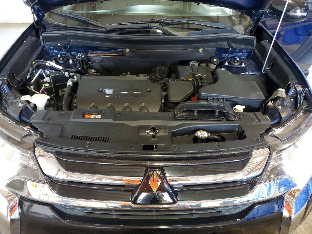 Mitsubishi Outlander Se