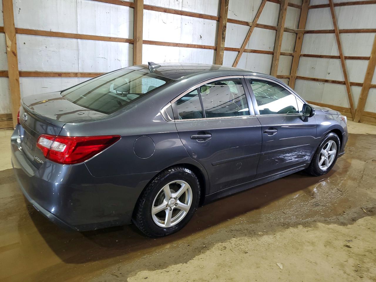 Subaru Legacy 2.5i Premium