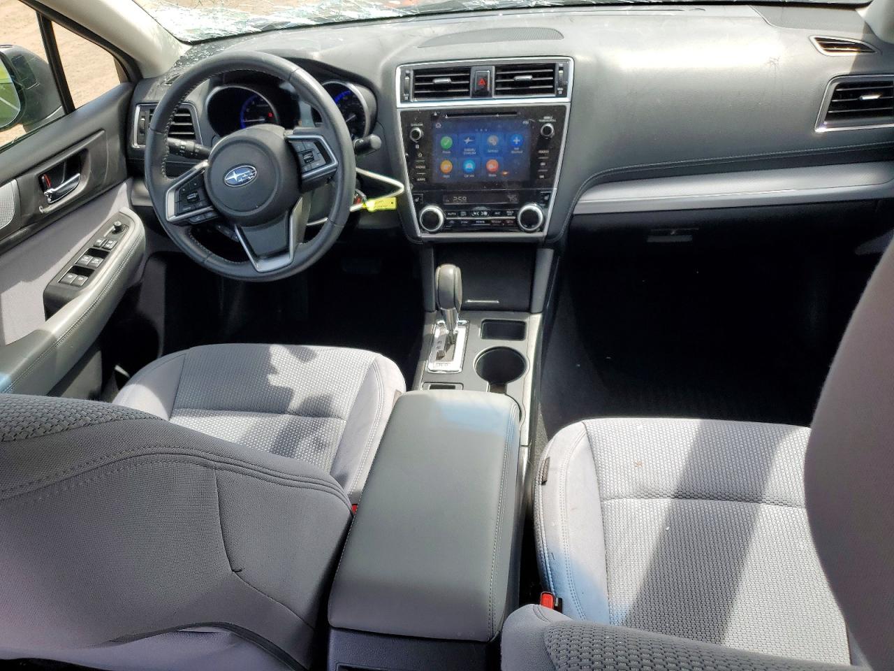 Subaru Legacy 2.5i Premium