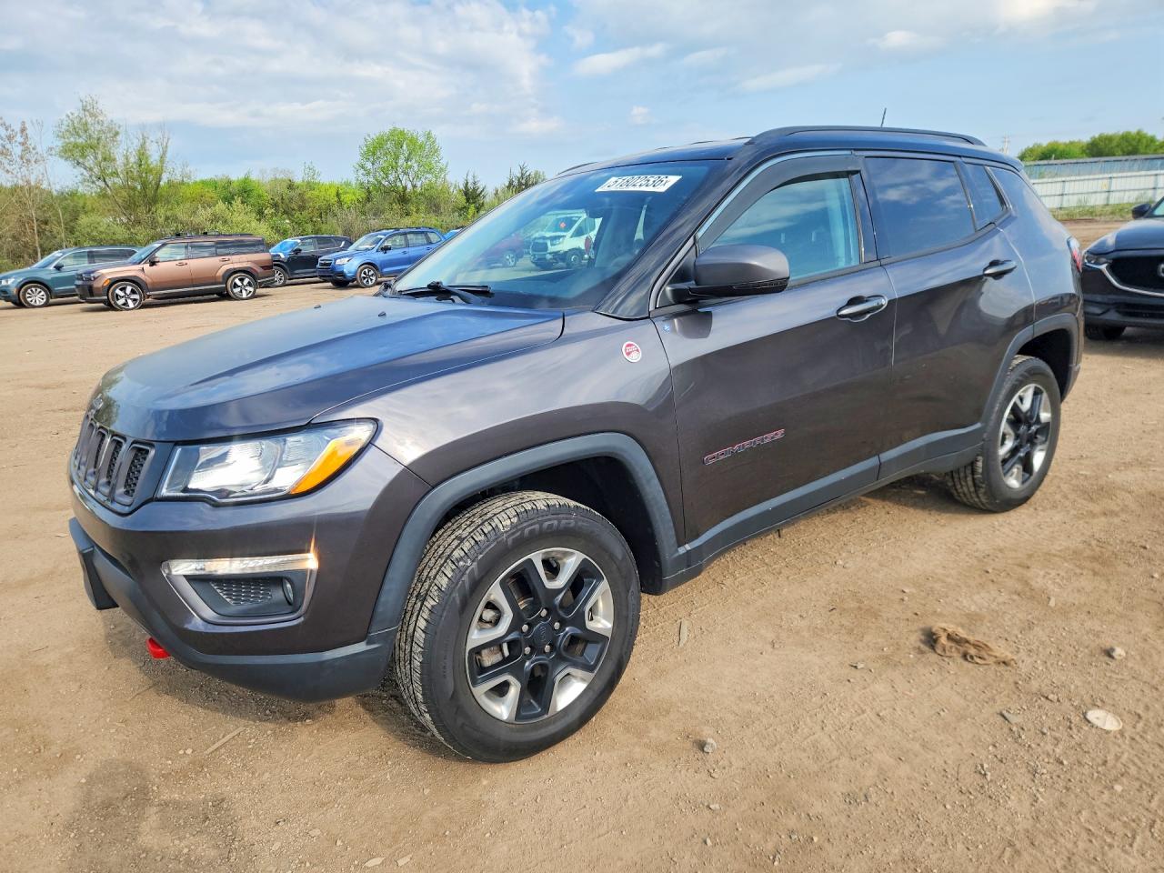 Salvage Jeep Compass Image