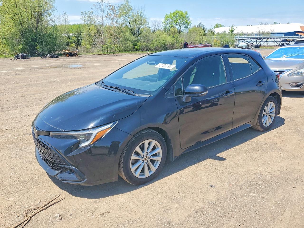 Salvage Toyota Corolla Image