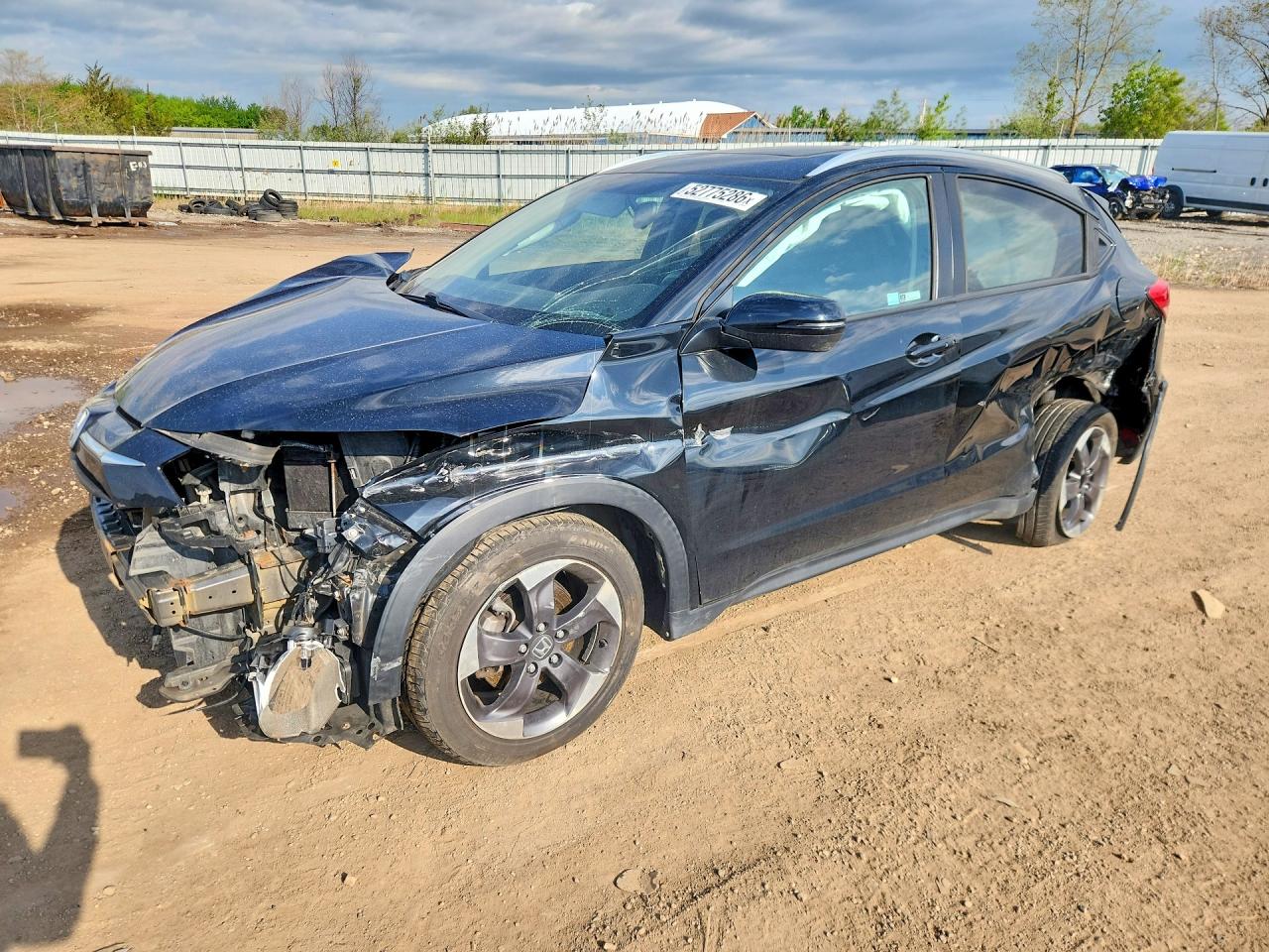Salvage Honda HR-V Image