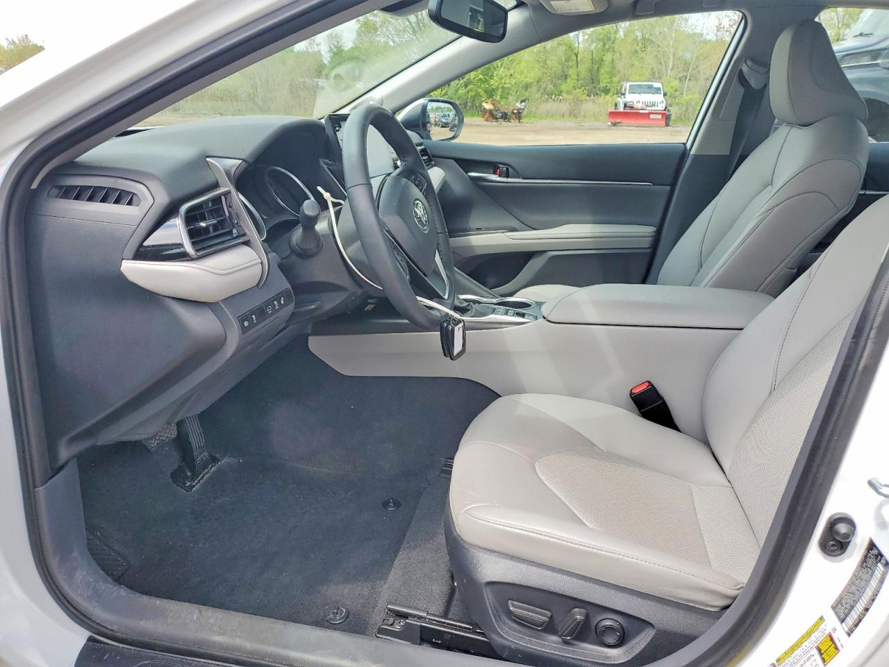 Toyota Camry Xle