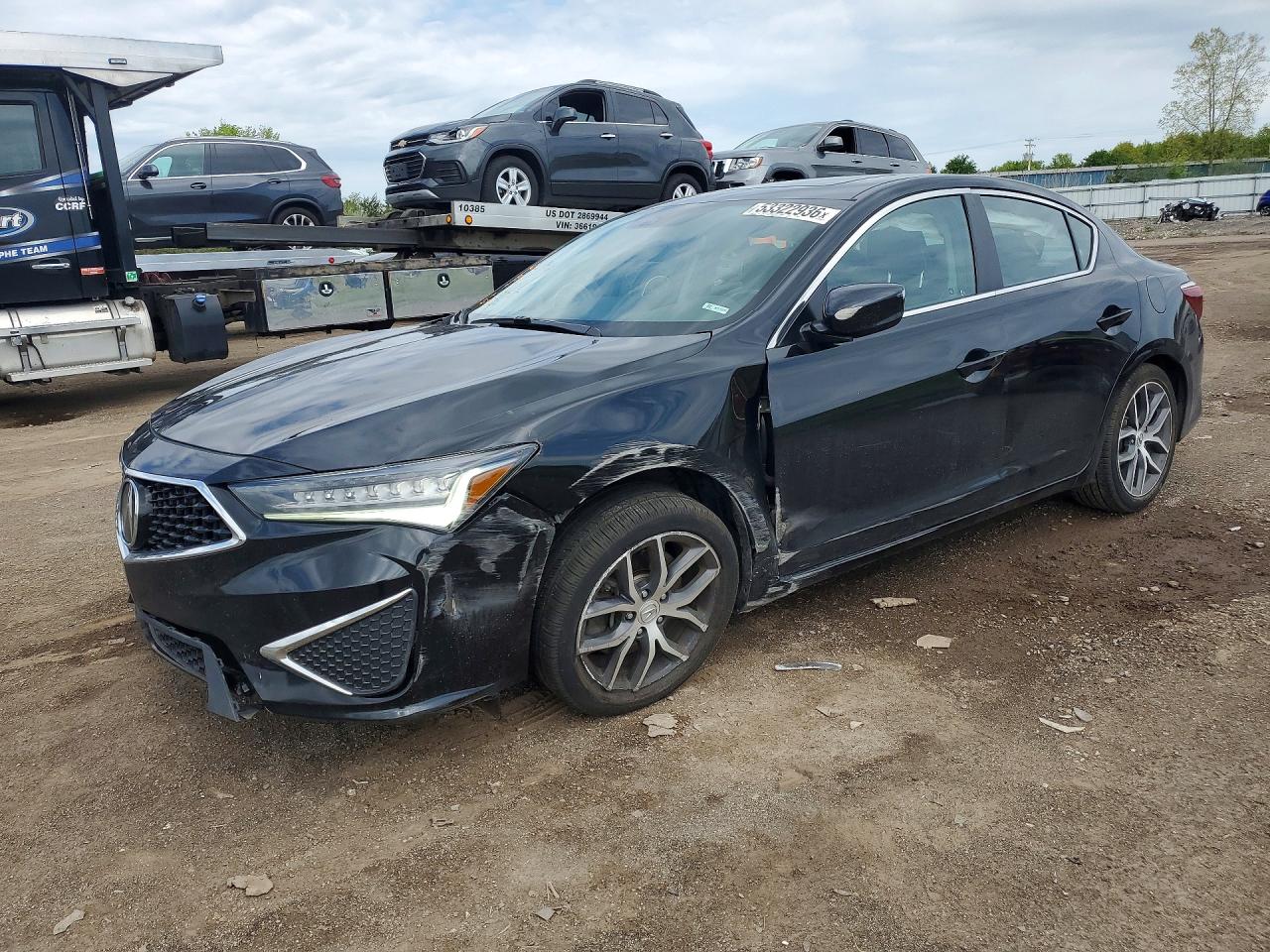Salvage Acura ILX Image