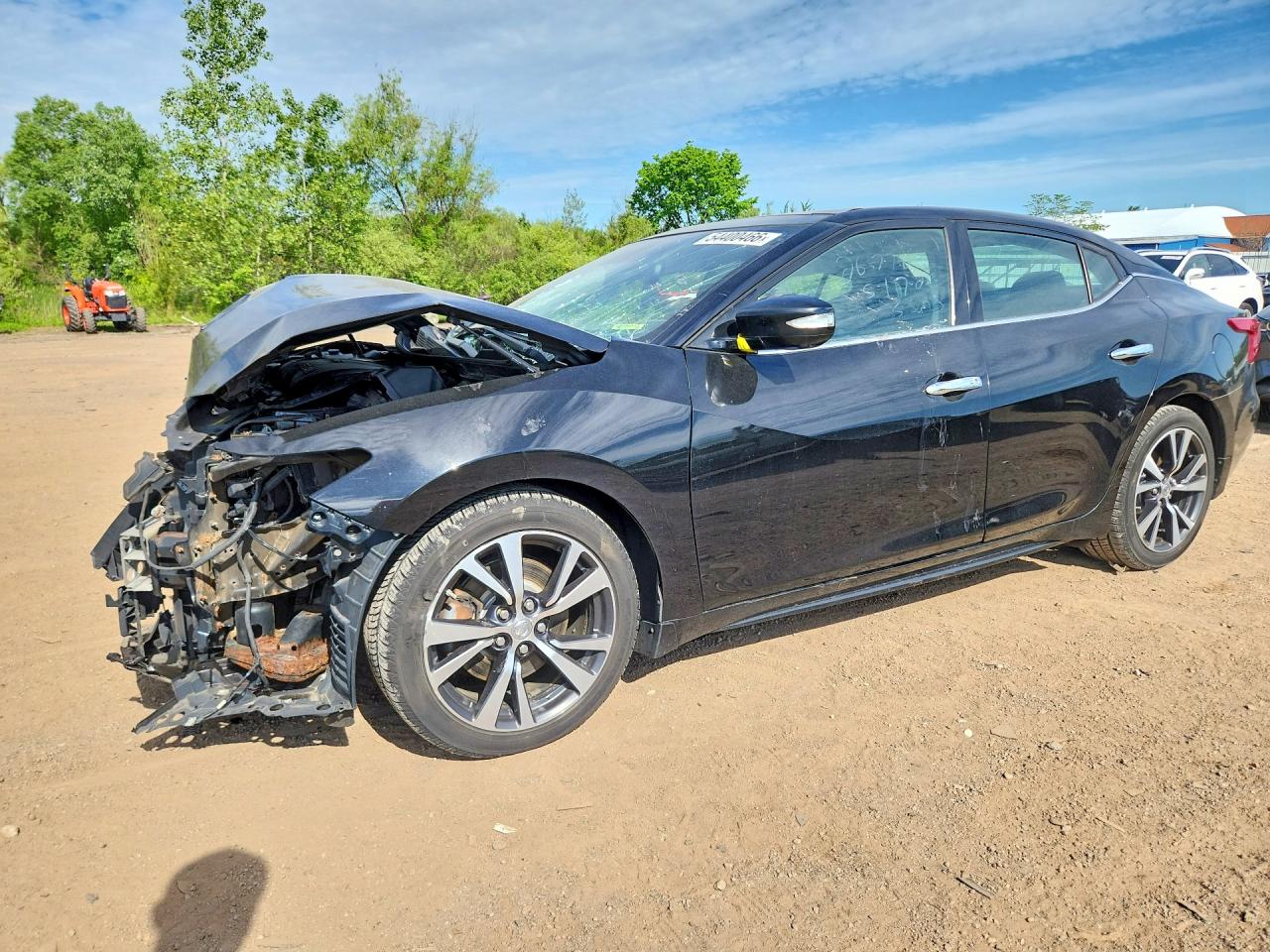 Salvage Nissan Maxima Image