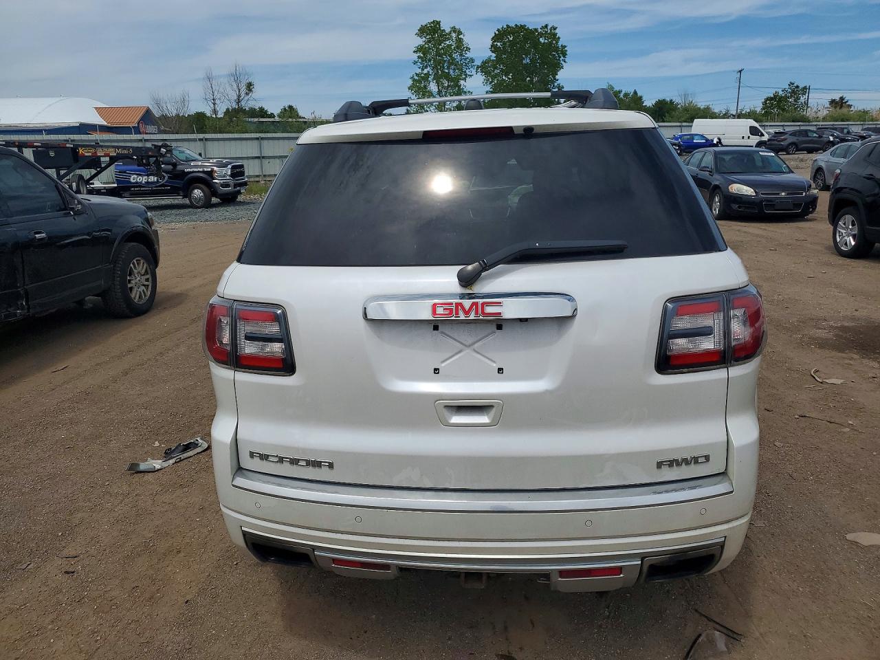 GMC Acadia Denali