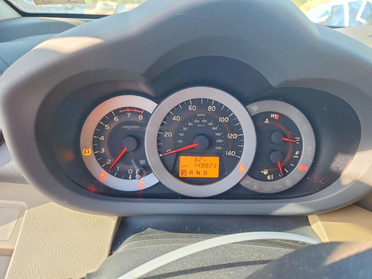 Toyota RAV4 Base