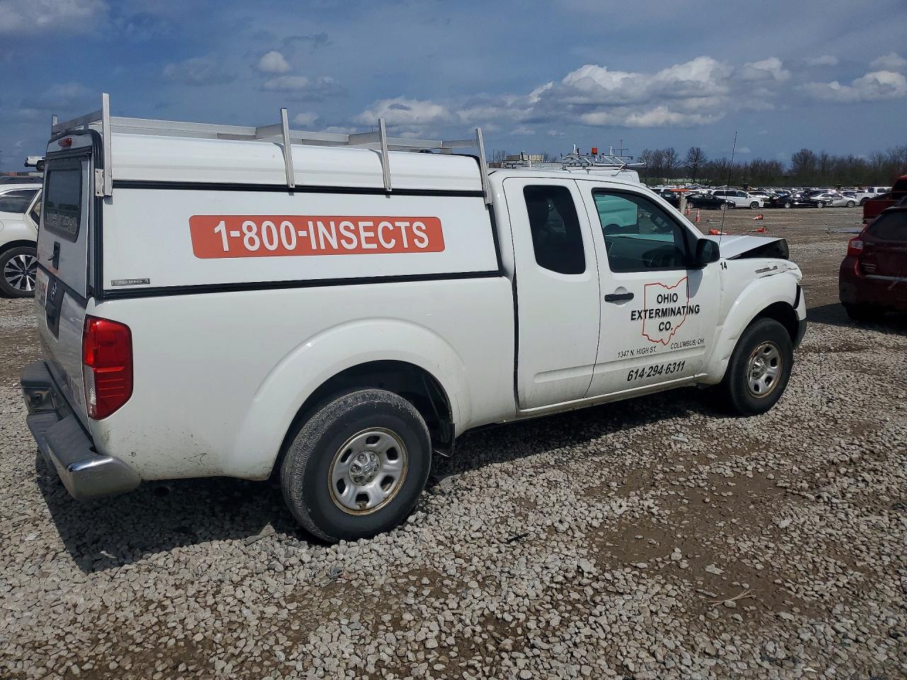Nissan Frontier S