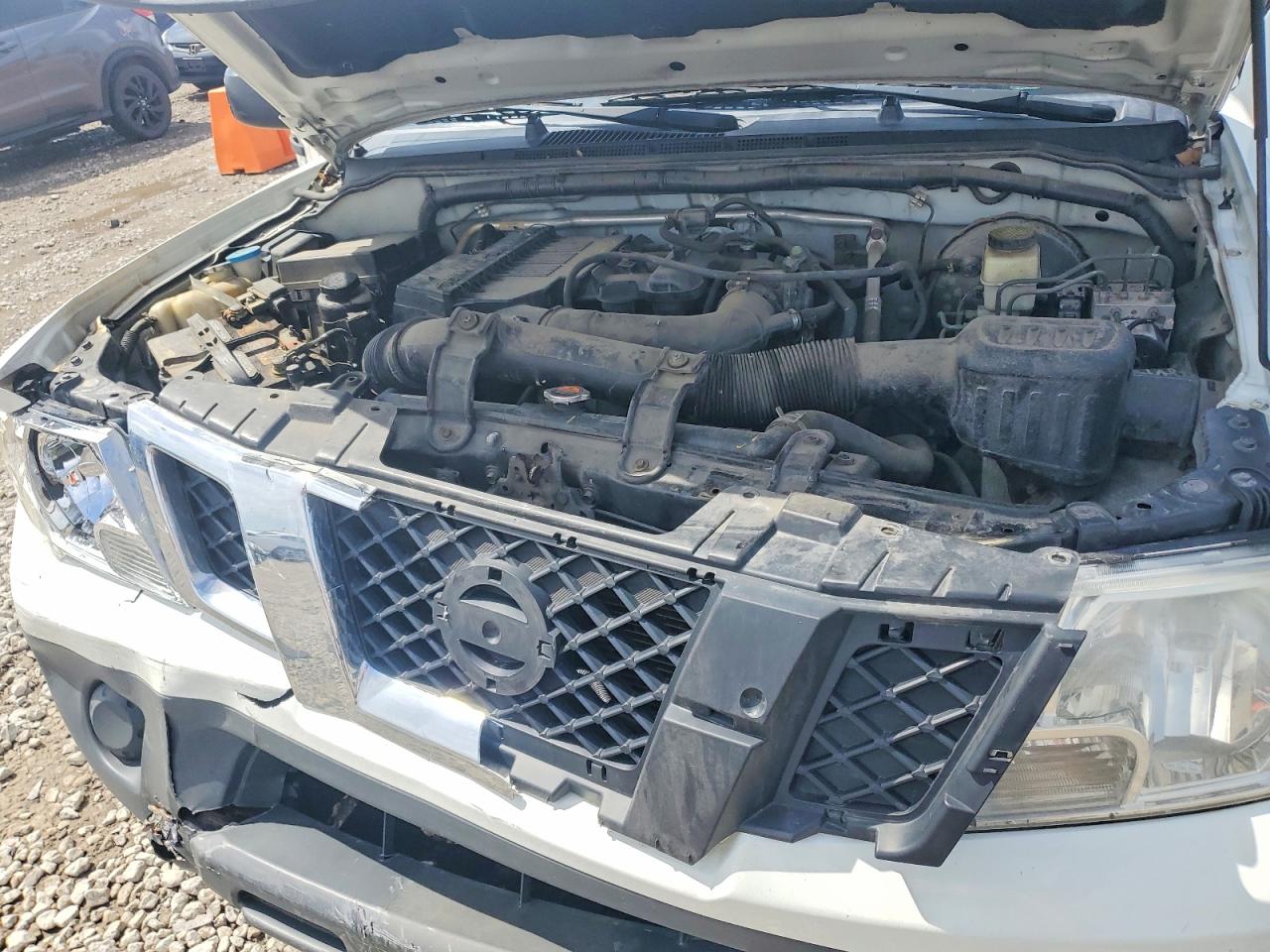 Nissan Frontier S