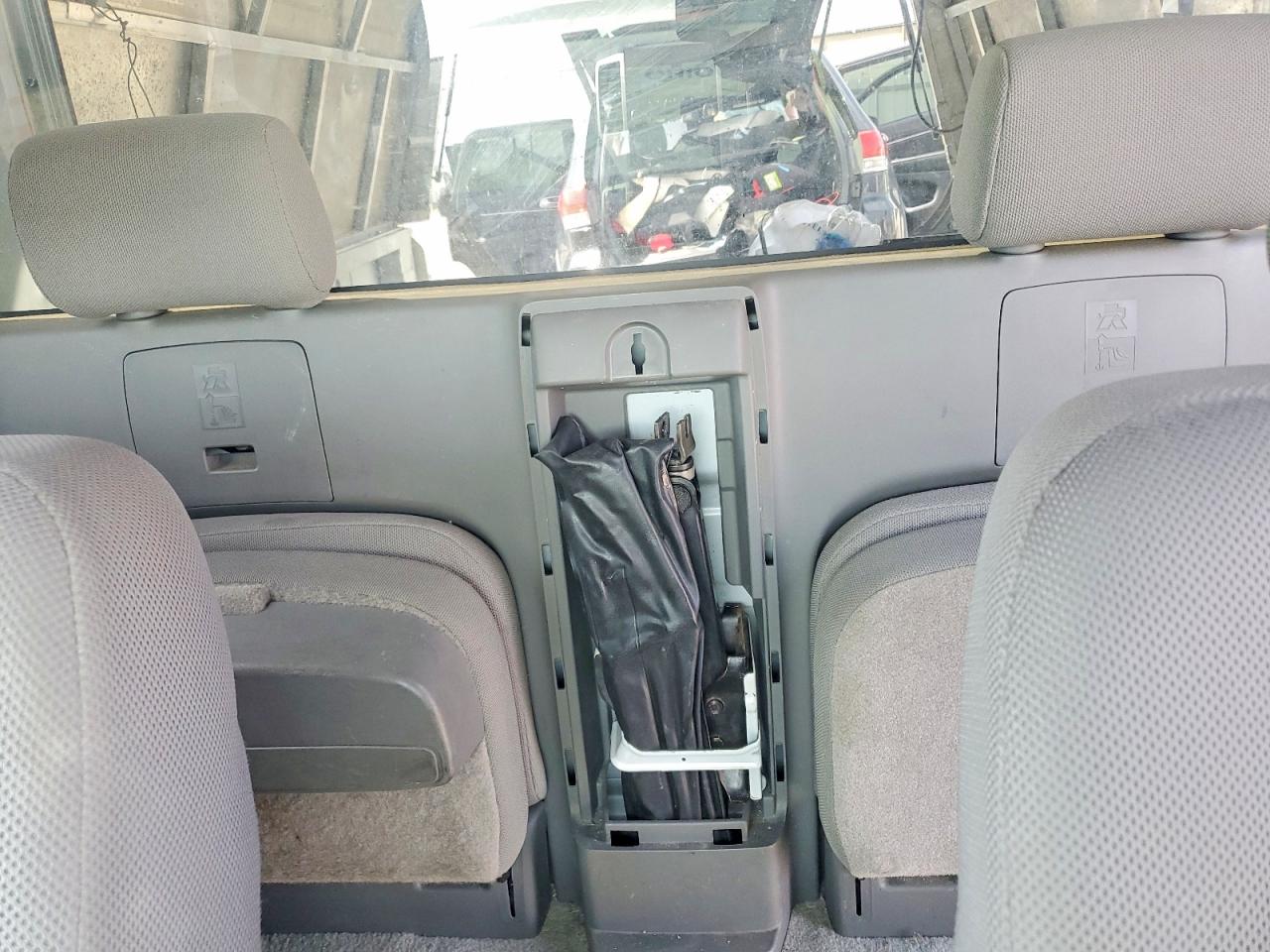 Nissan Frontier S
