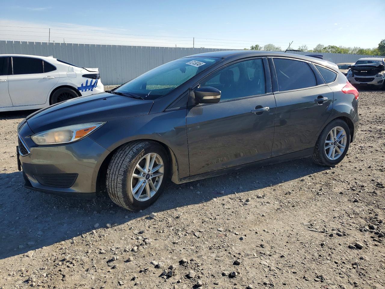 Salvage Ford Focus Image
