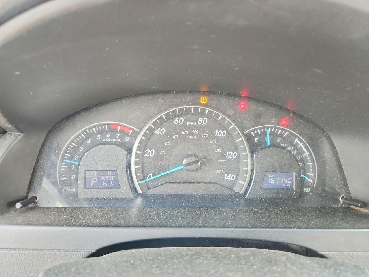 Toyota Camry Le