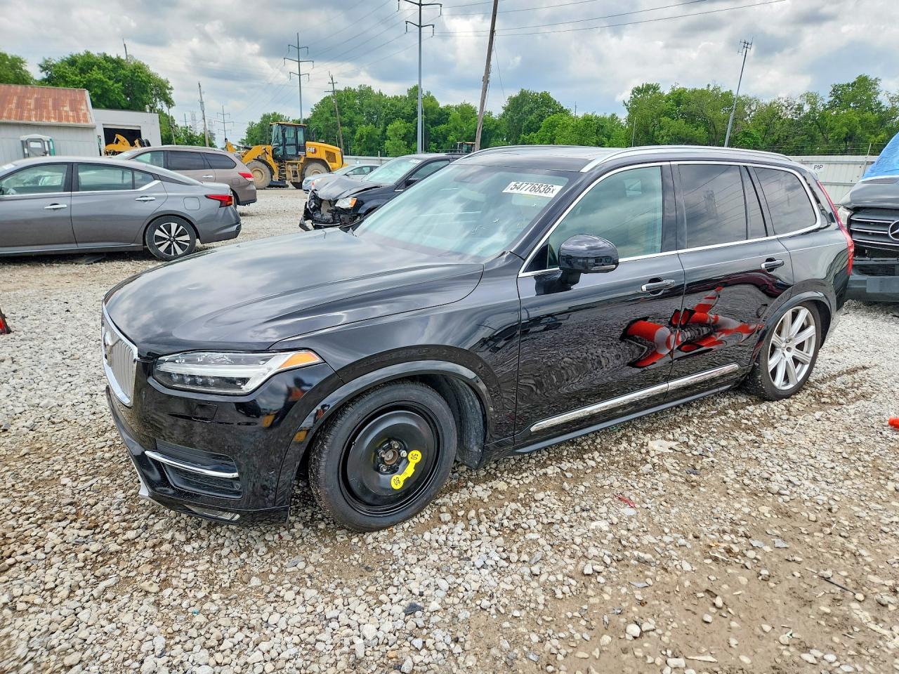 Salvage Volvo XC90 Image