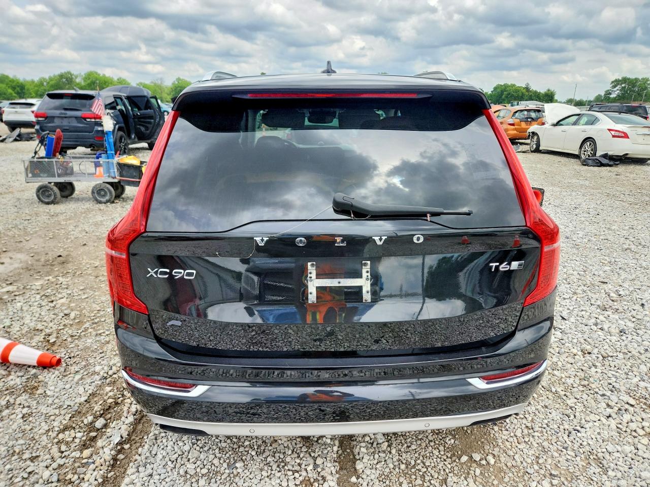 Volvo XC90 T6