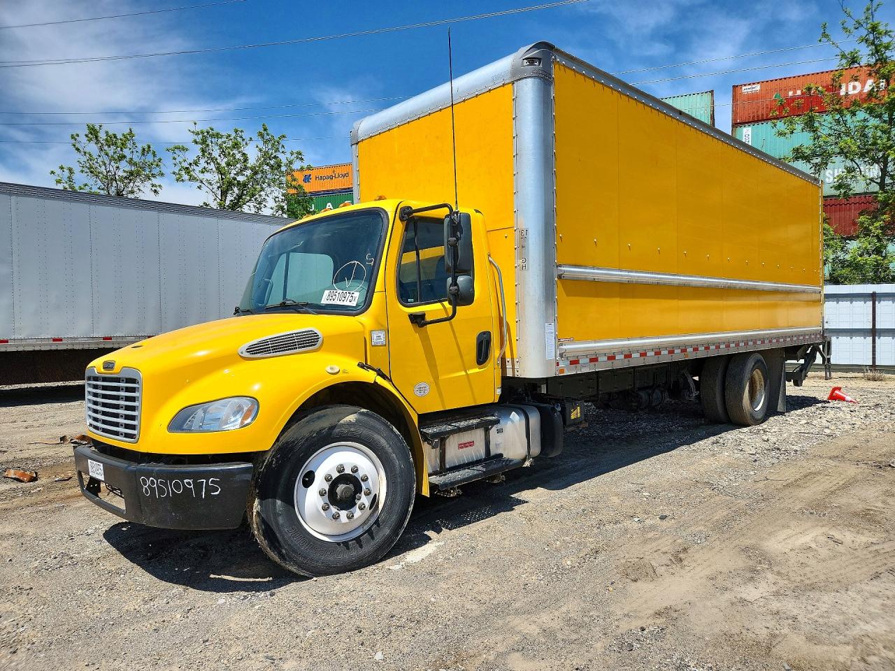 Salvage Freightliner M2 Image