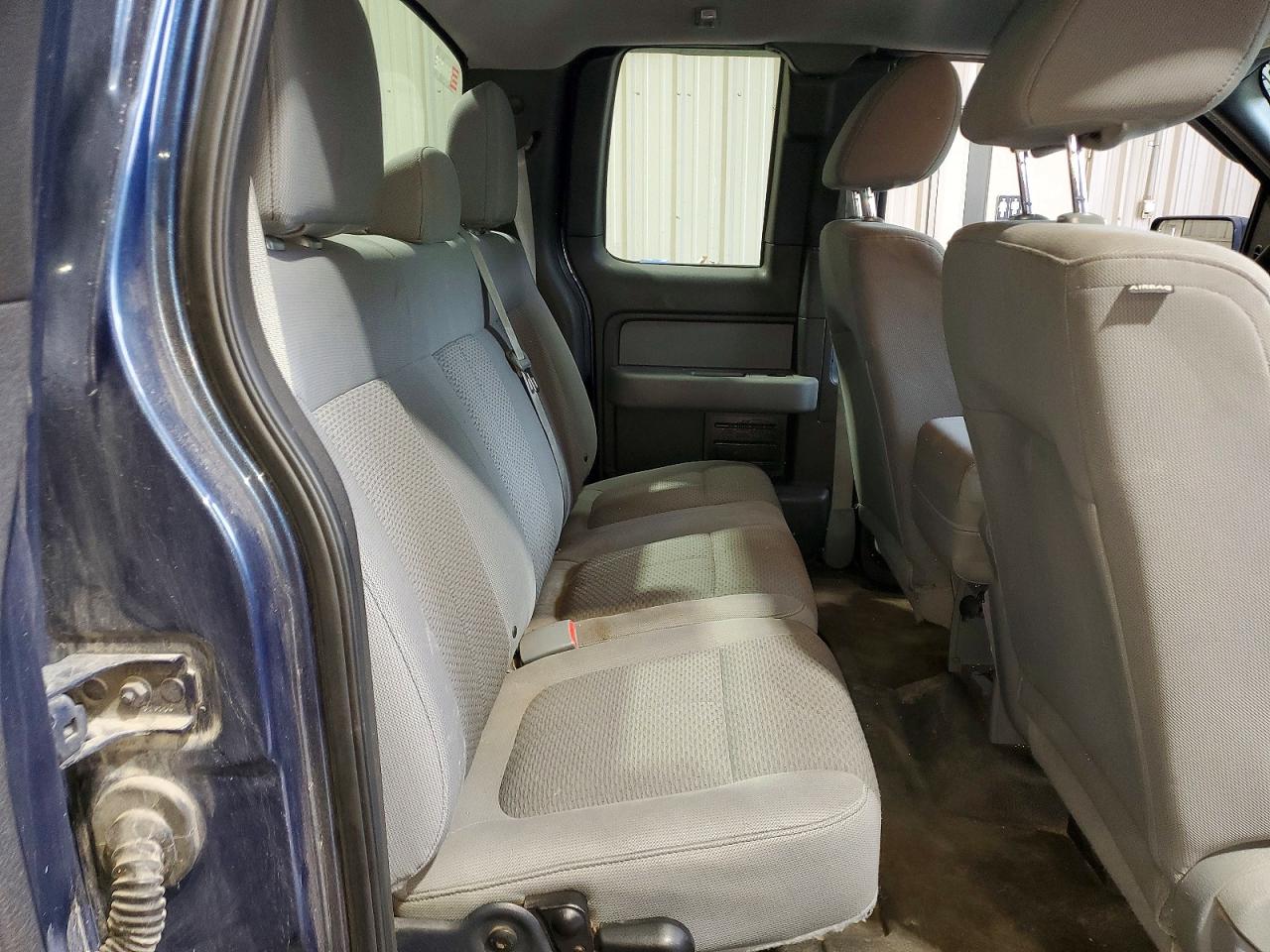 Ford F-150 Super Cab