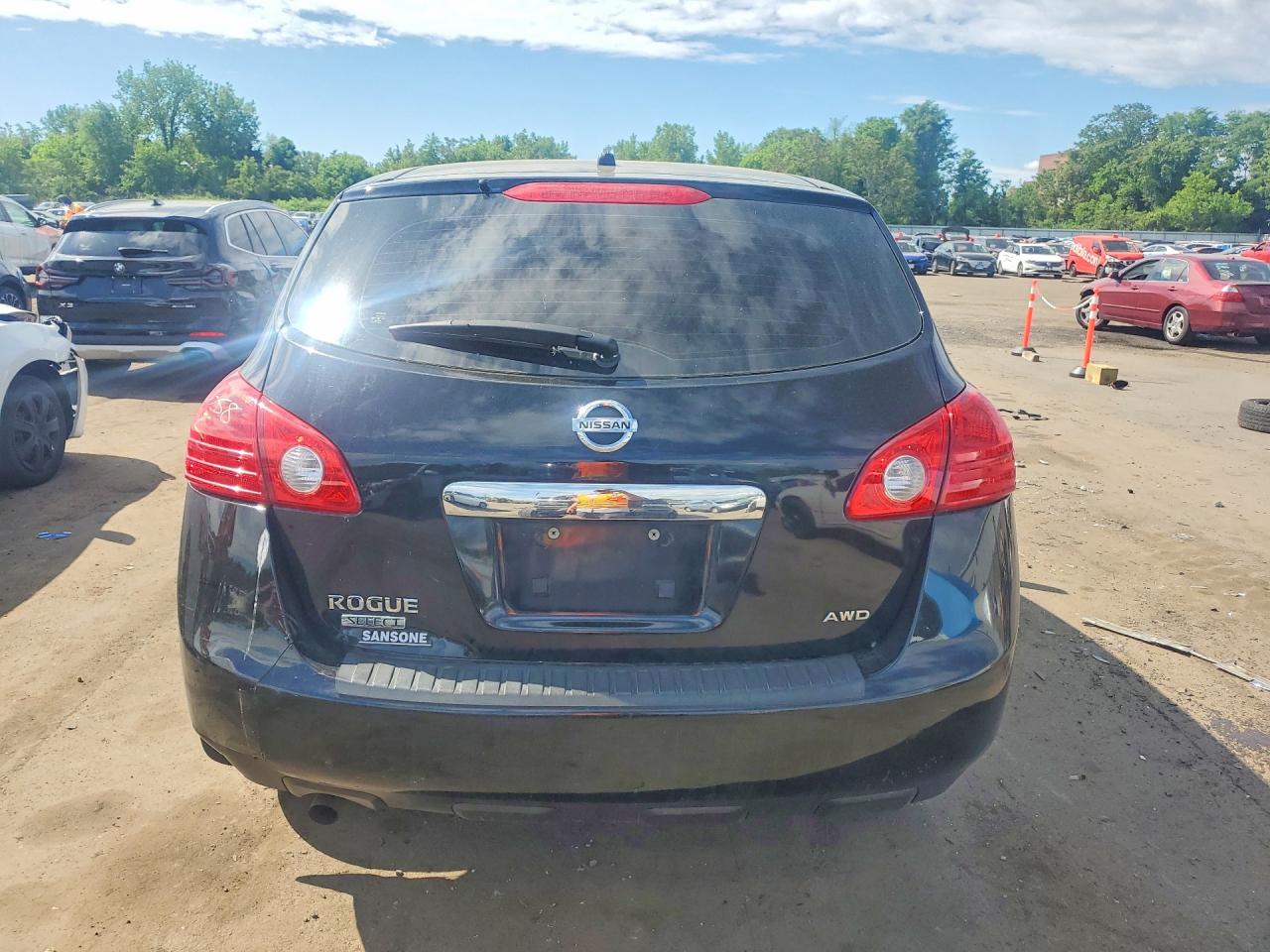 Nissan Rogue S