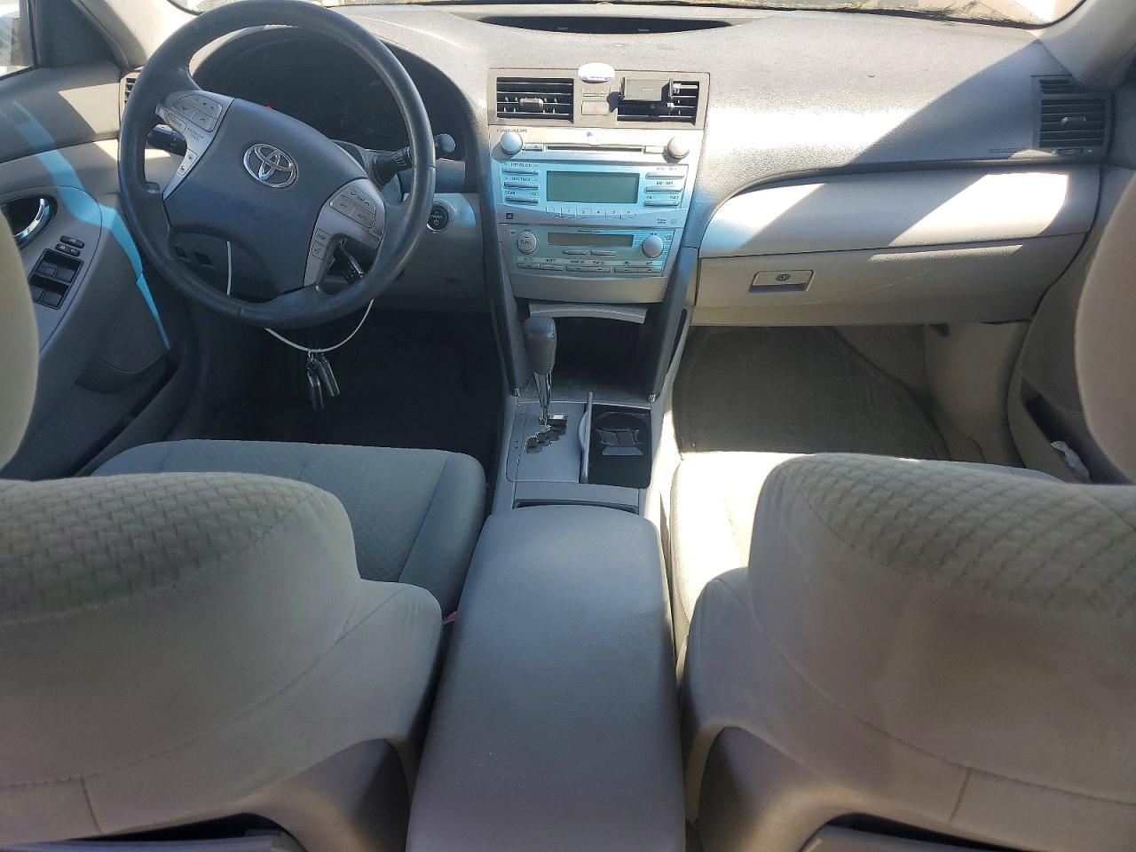 Toyota Camry Hybrid