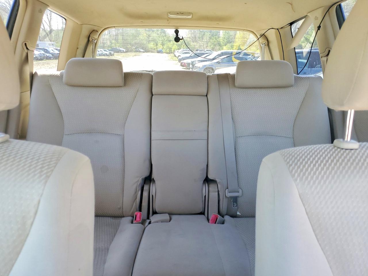 Toyota Highlander Base
