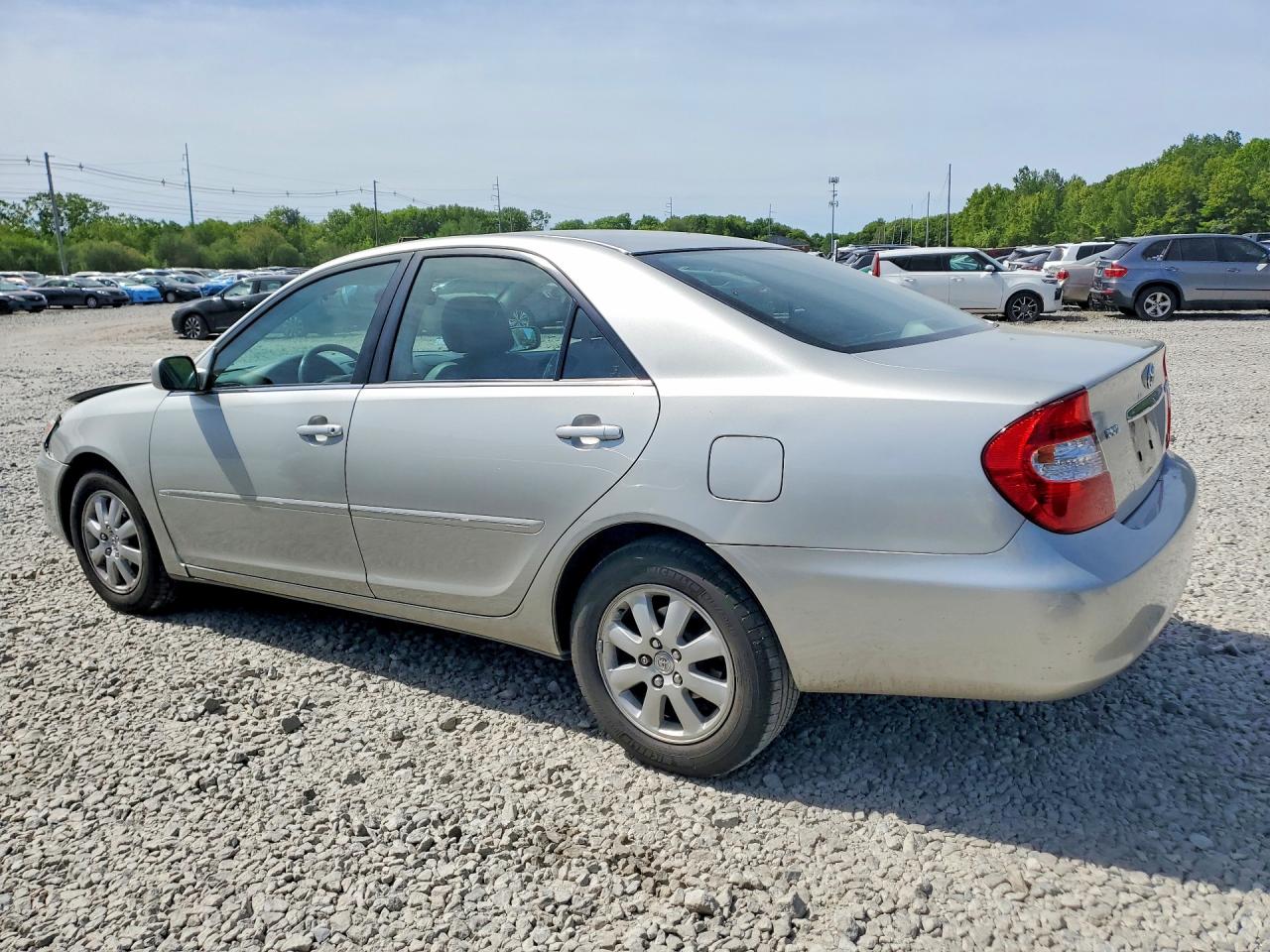 Toyota Camry Xle V6
