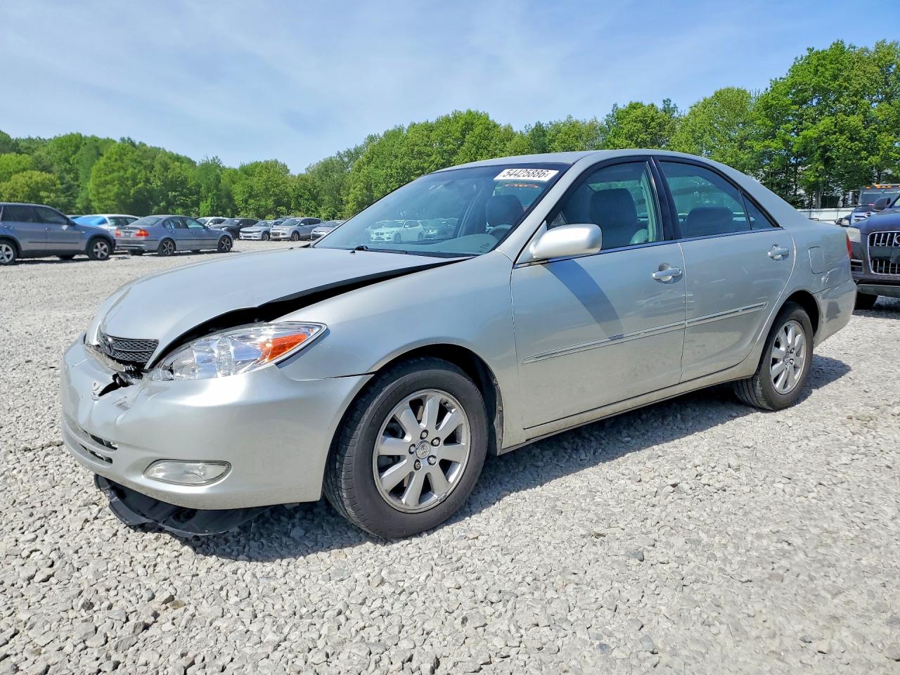 Salvage Toyota Camry Image