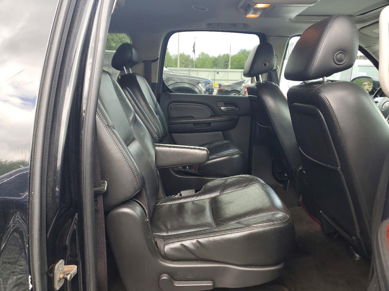 Cadillac Escalade Esv