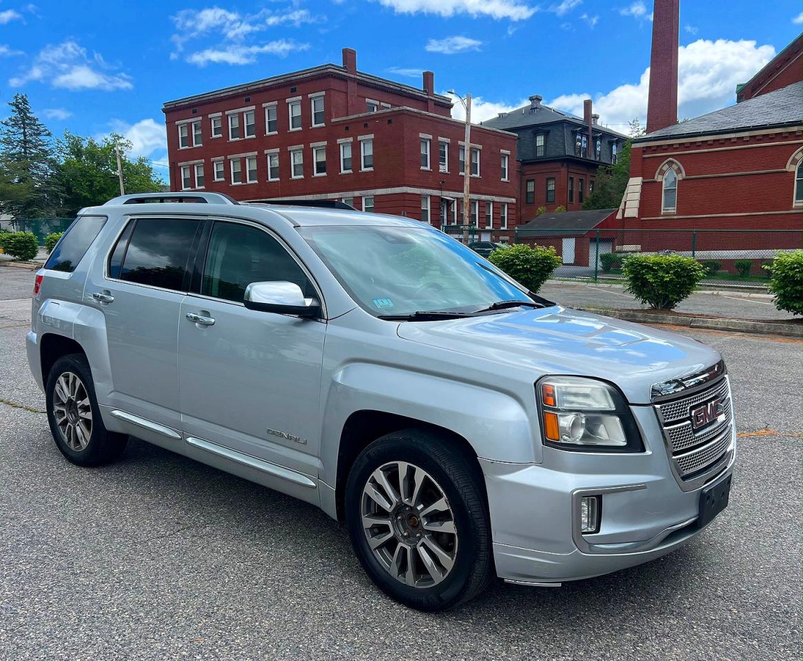 Salvage GMC Terrain Image