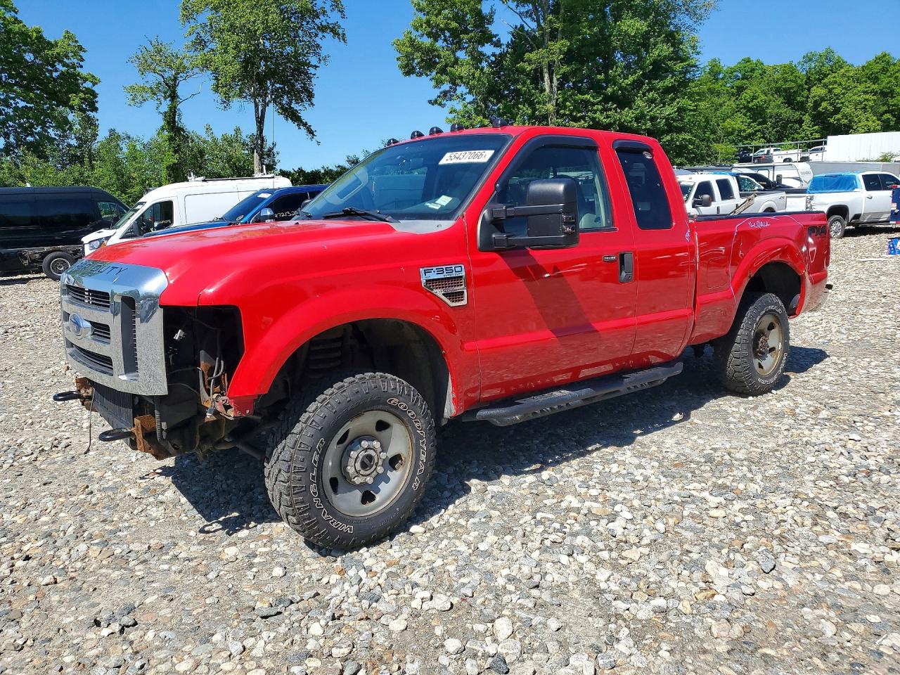 Salvage Ford F-350 Image