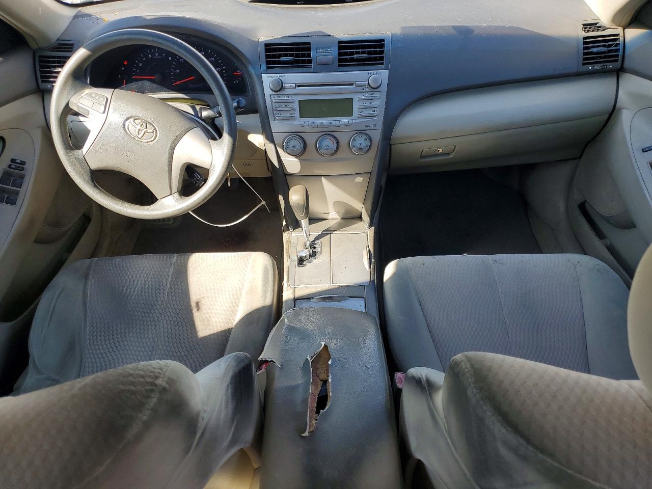 Toyota Camry Base