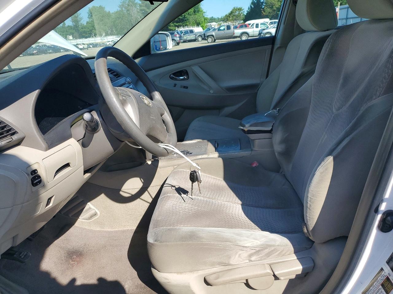 Toyota Camry Base