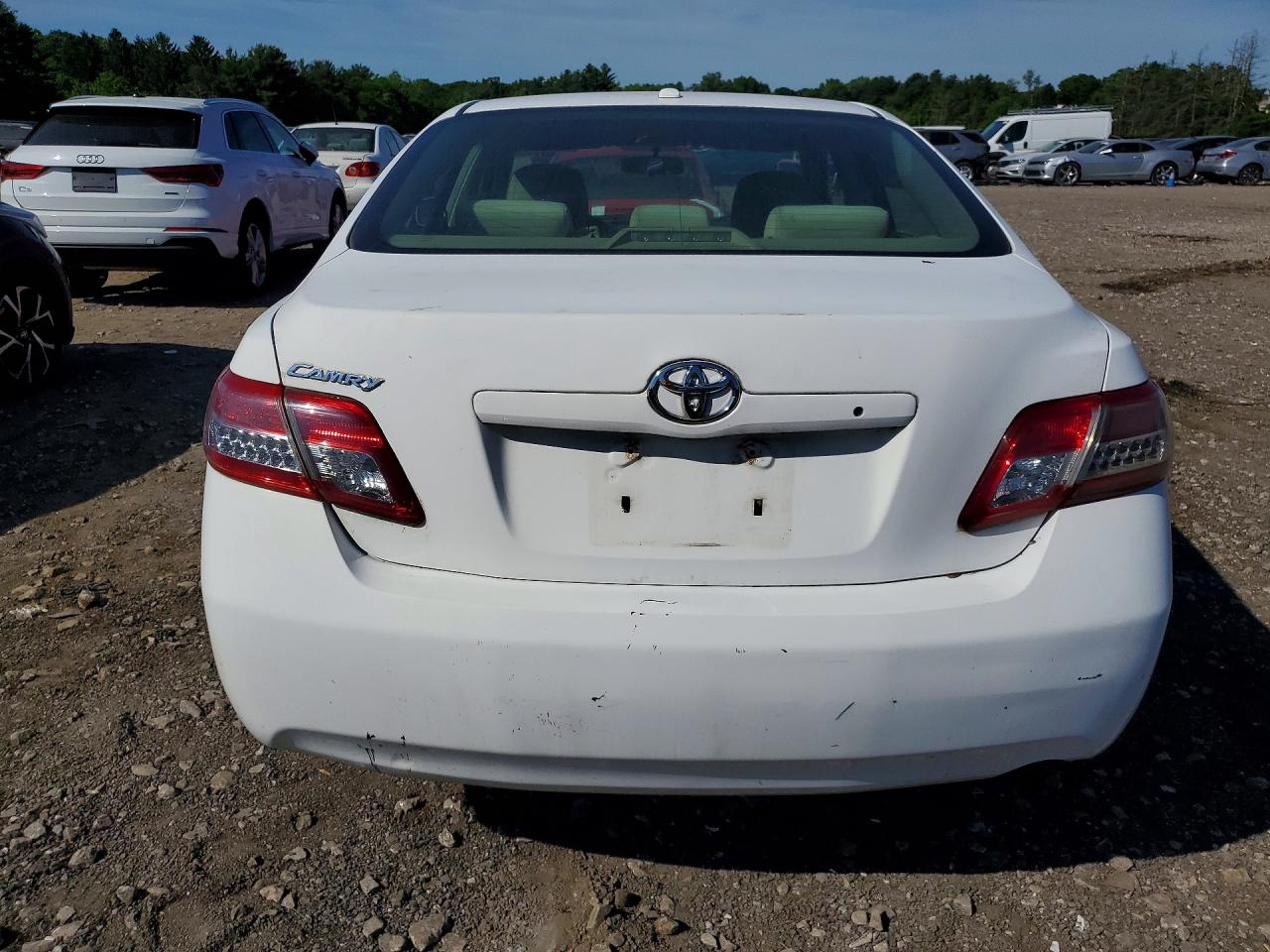 Toyota Camry Base