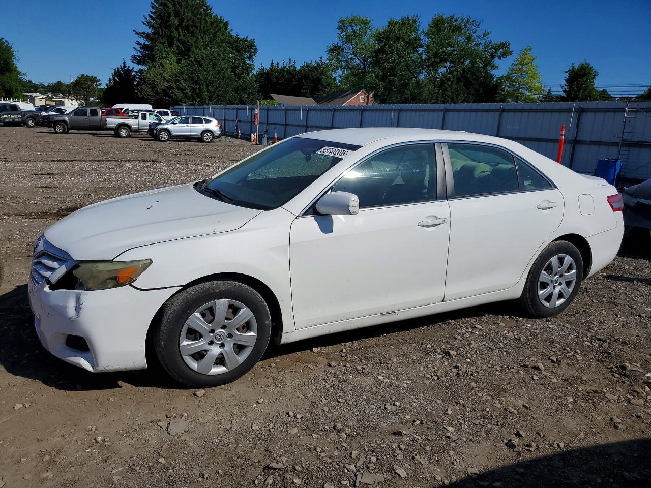 Salvage Toyota Camry Image