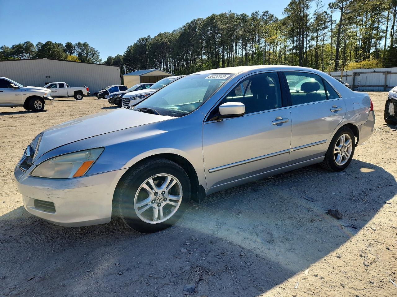 Salvage Honda Accord Image