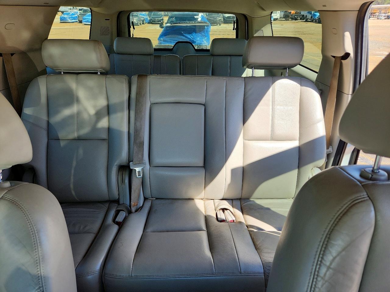 Chevrolet Suburban C C1500 Ls