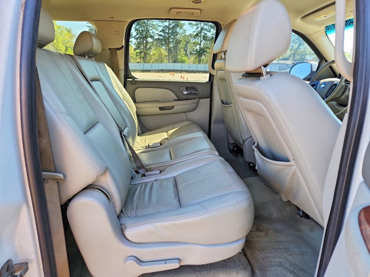 Chevrolet Suburban C C1500 Ls