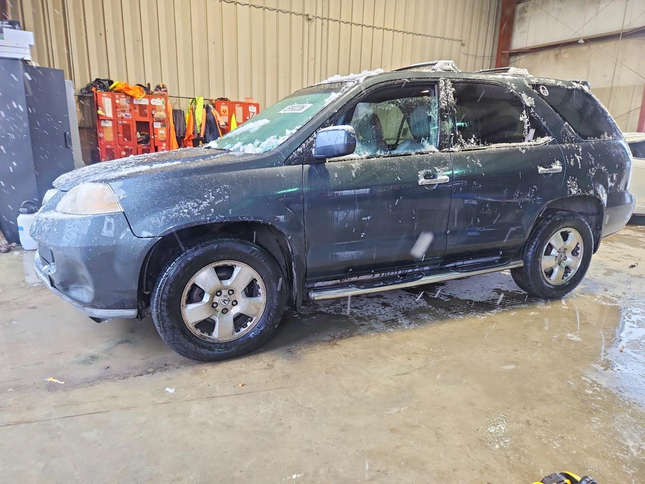 Salvage Acura MDX Image