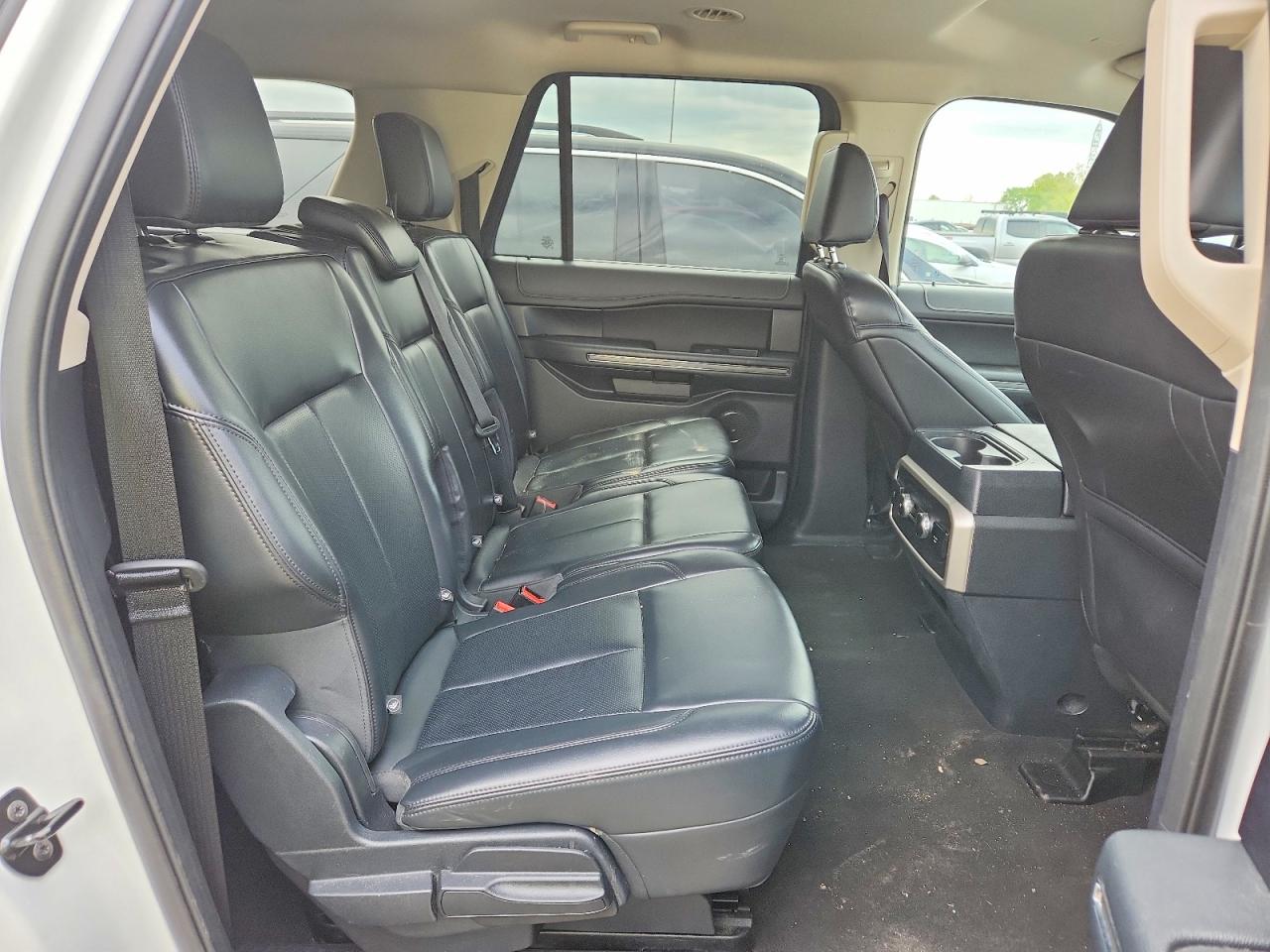 Ford Expedition Max Xlt