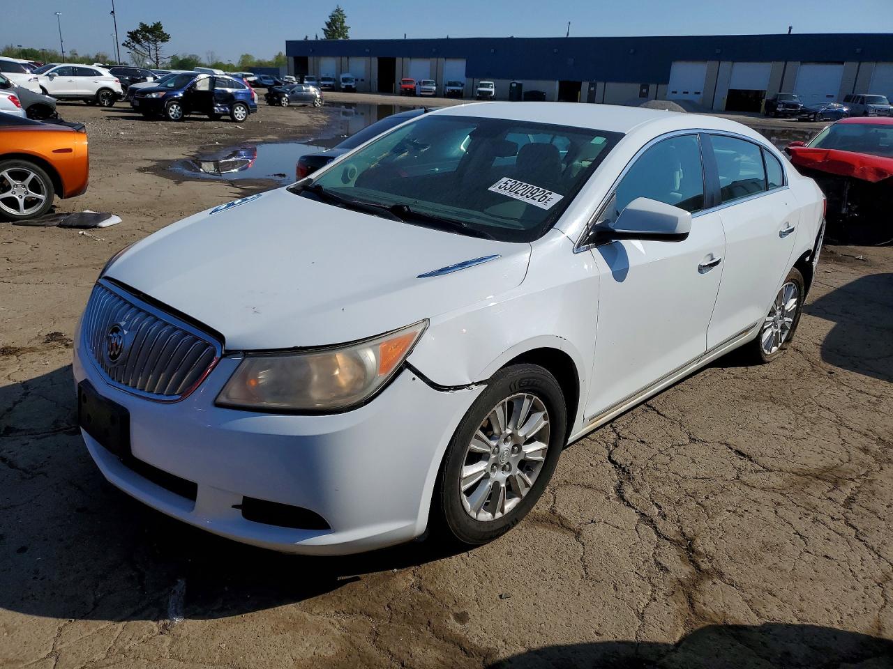 Salvage Buick Allure Image