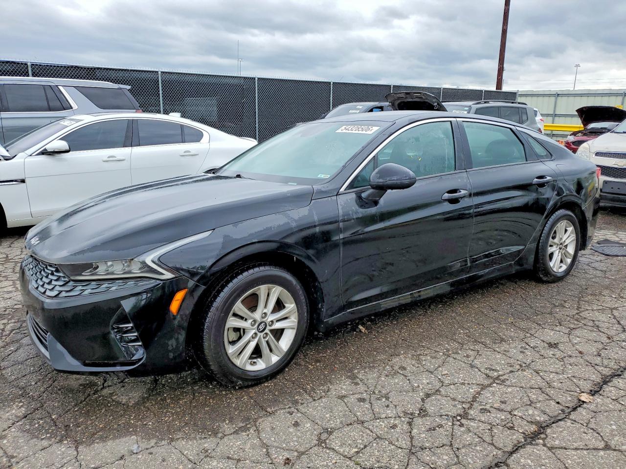 Salvage Kia Other Image