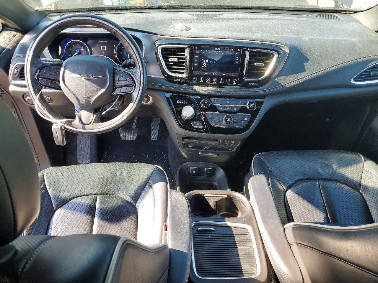 Chrysler Pacifica Limited