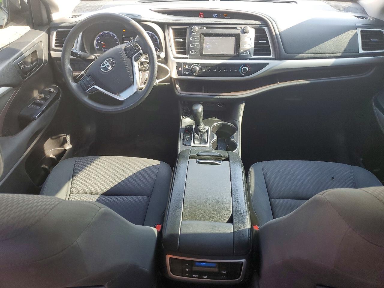 Toyota Highlander Le