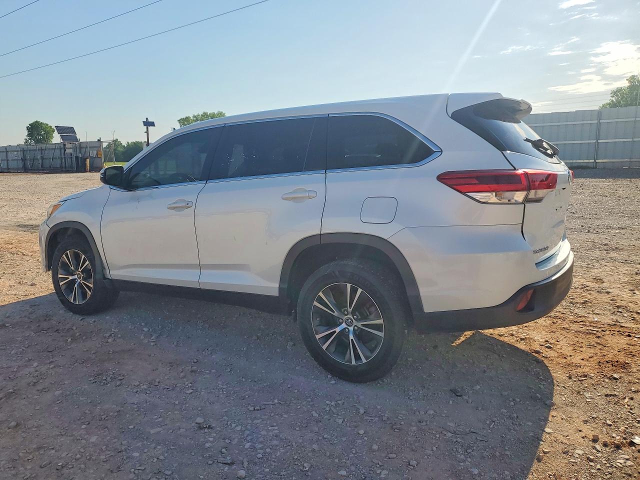 Toyota Highlander Le