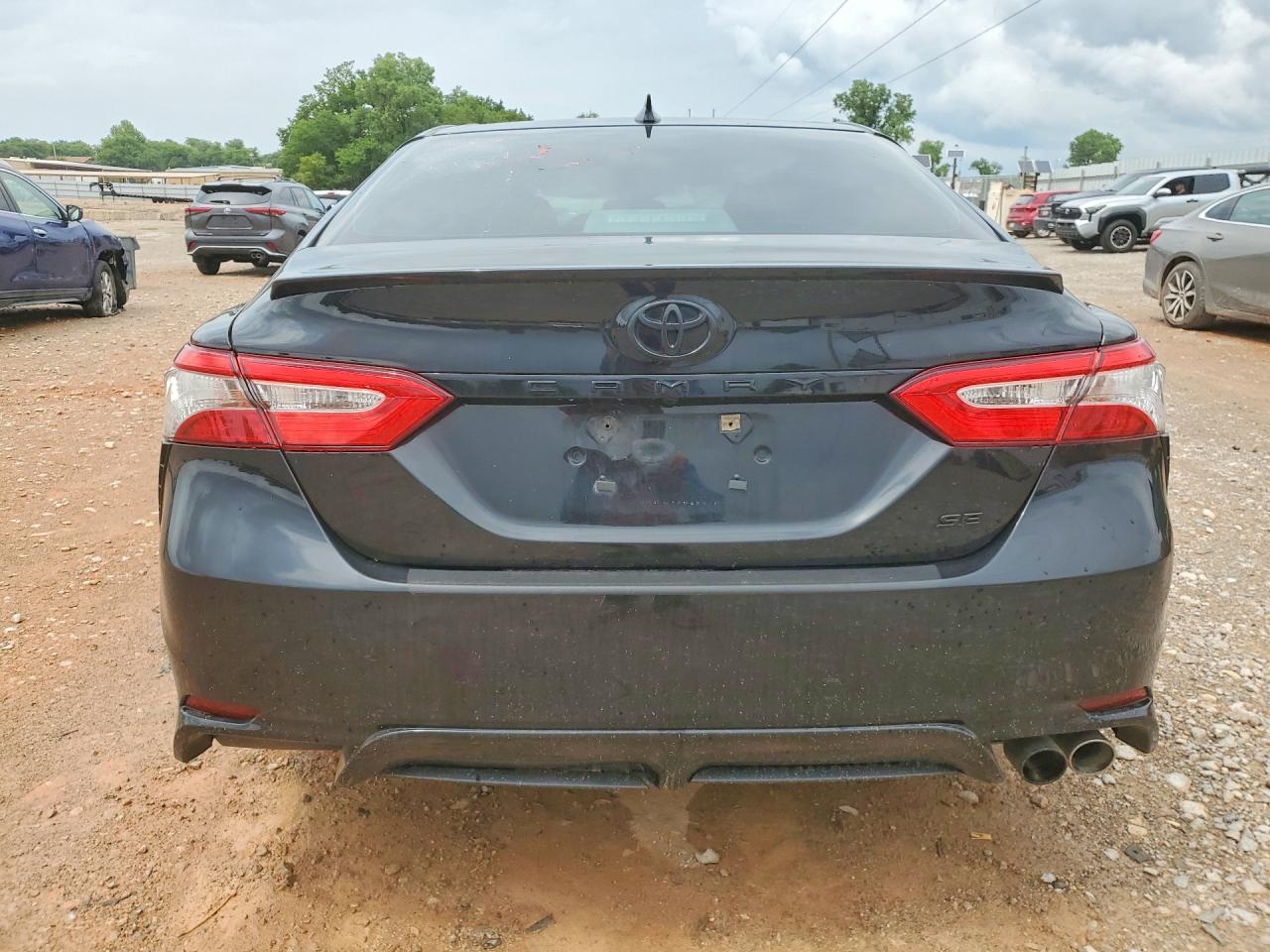 Toyota Camry Se