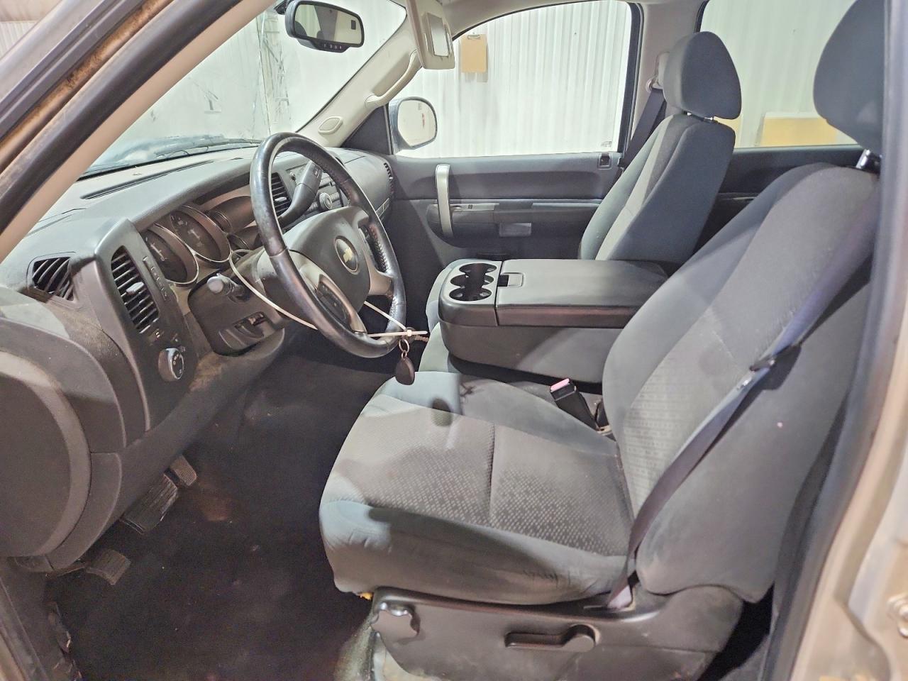 Chevrolet Silverado C1500 Crew Cab
