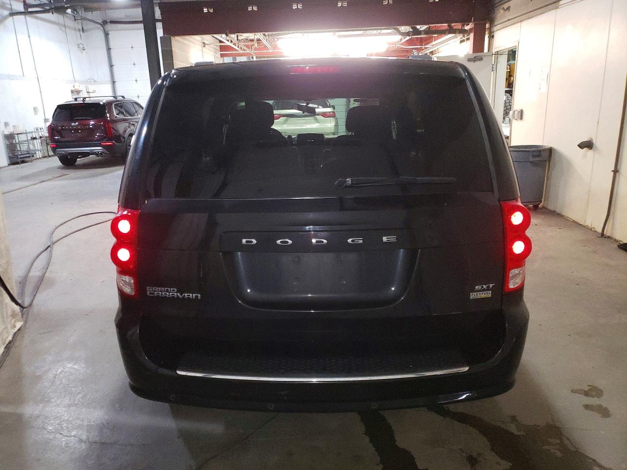 Dodge Caravan Sxt