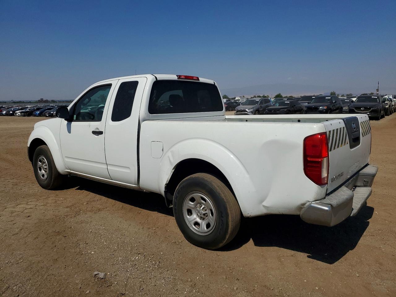 Nissan Frontier S