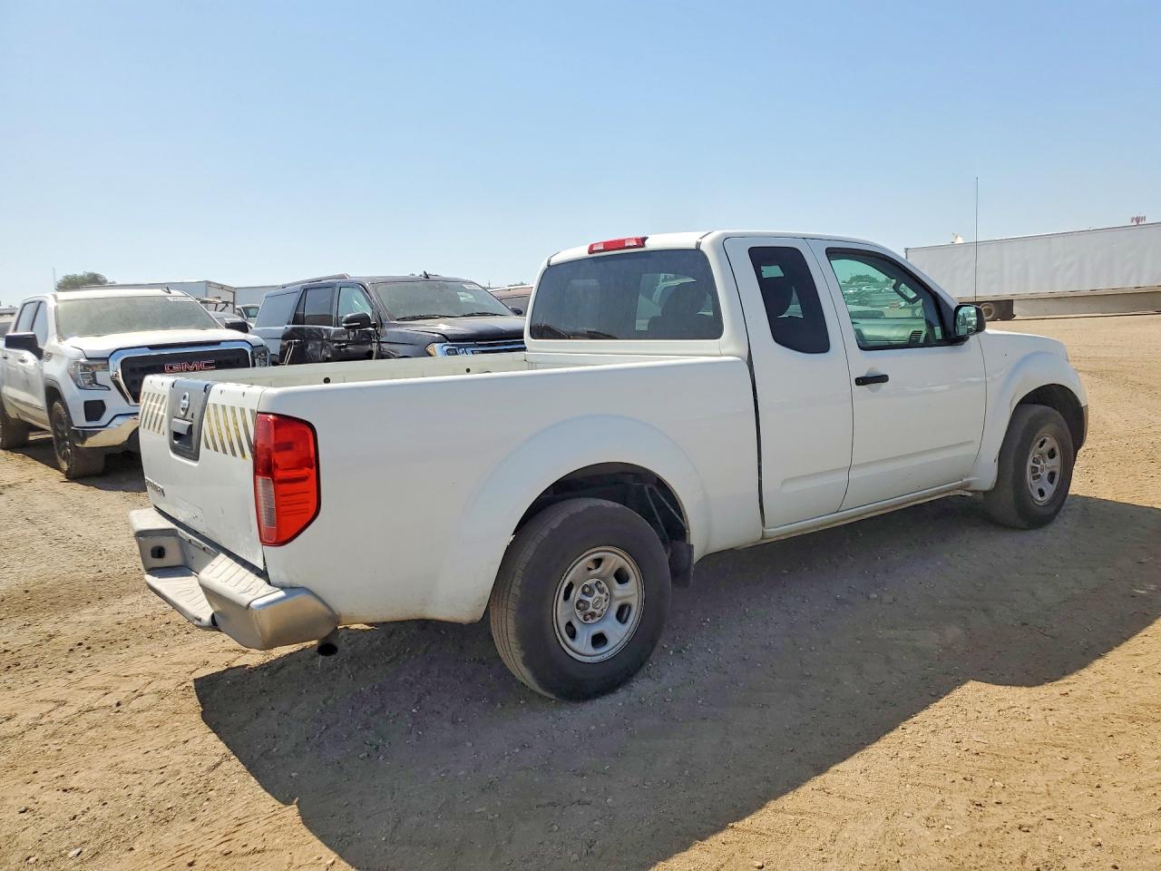Nissan Frontier S
