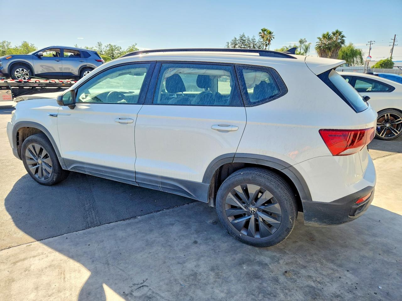 Volkswagen Taos S