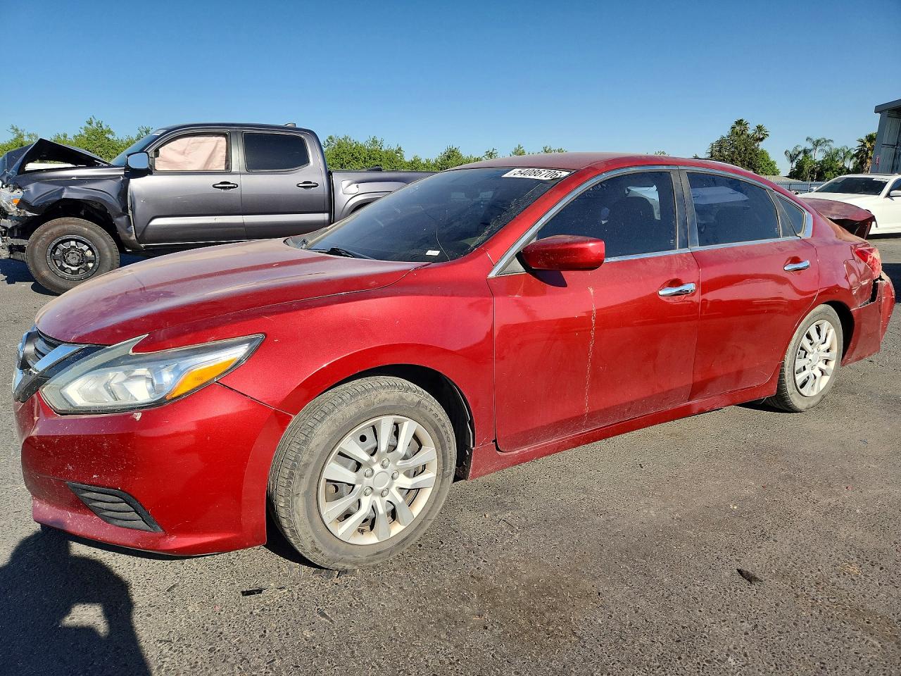 Salvage Nissan Altima Image