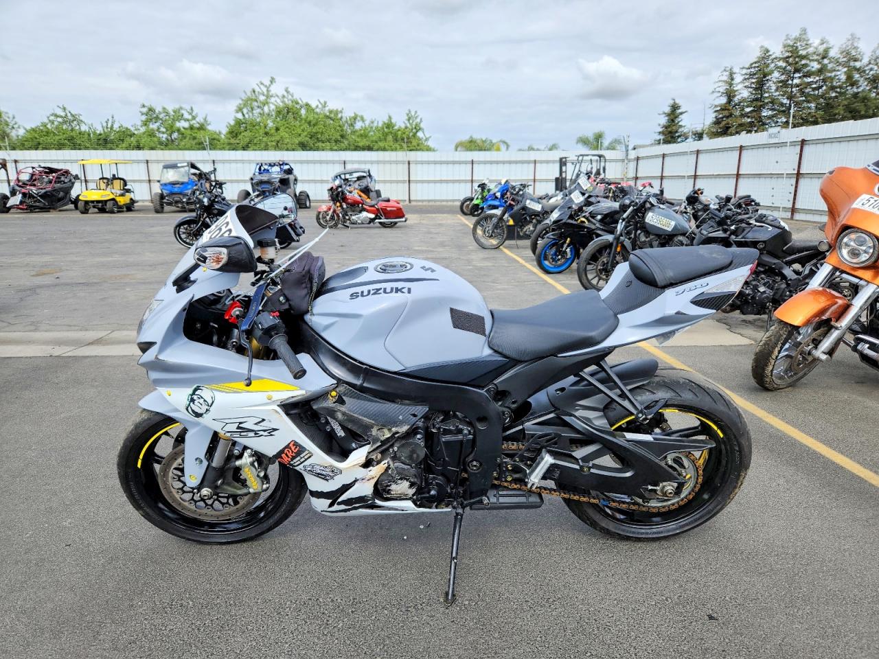 Suzuki Gsxr750